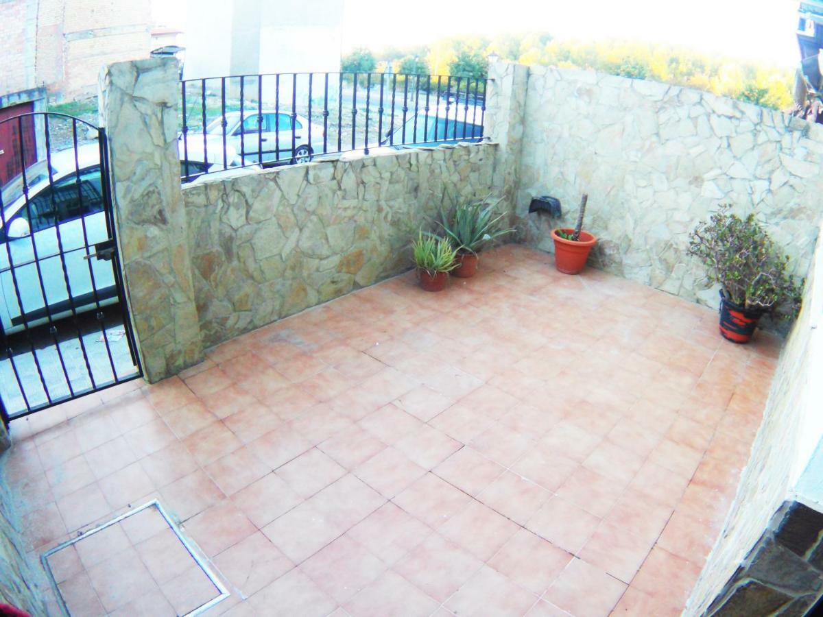 Vila Casa Junto A Italica Santiponce Exteriér fotografie